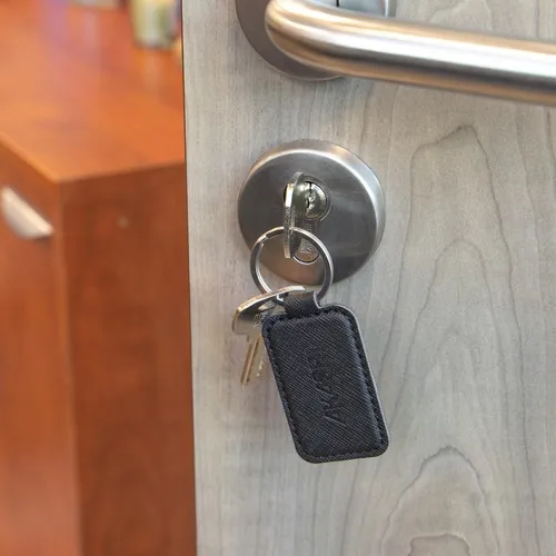 PORTE-CLE EN SIMILI-CUIR NOIR GRAINE - MADE IN EUROPE