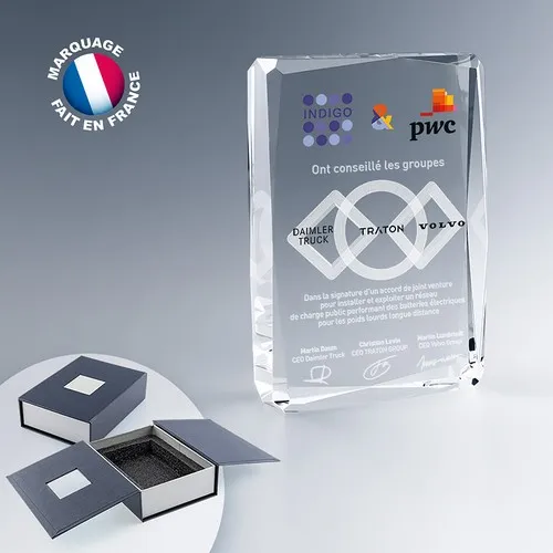Trophée Rectangle Facetté en Verre Optique Personnalisable