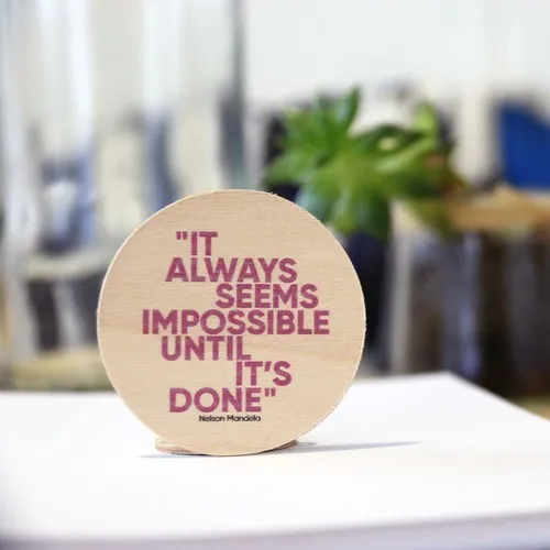 Sticker Bois Rond Personnalisé 50mm - Made in France Éco-responsable