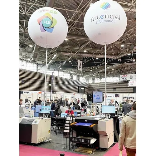 Ballon Publicitaire Géant sur Mât 6m – Visibilité Maximale en Salon