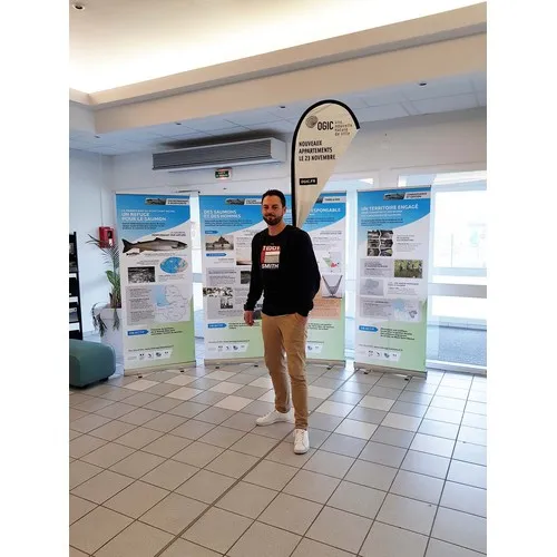 Drapeau Sac à Dos Publicitaire Personnalisé - Visibilité Mobile