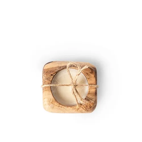 Bougie artisanale en bois d'olivier personnalisable par gravure laser