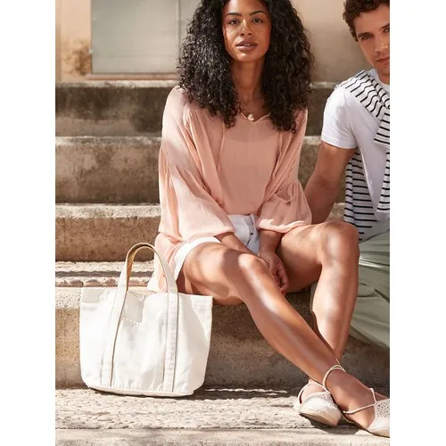 Courtside Medium Tote