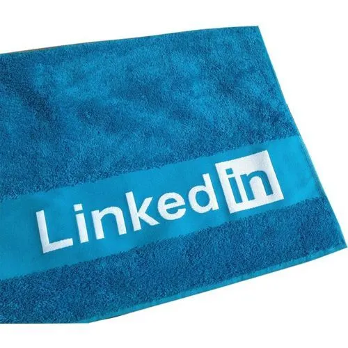 Serviette Éponge Personnalisée avec Logo Tissé Jacquard