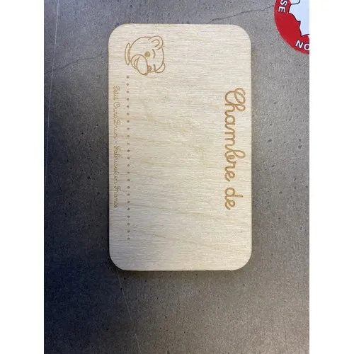 Plaque de porte en bois personnalisée Made in France - Fabrication solidaire