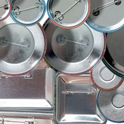 machines pour assembler des badges