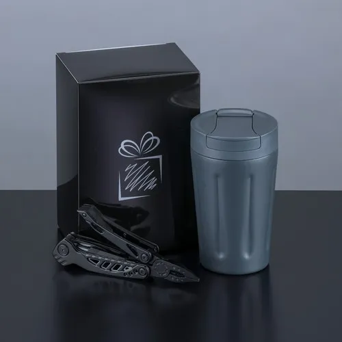 SET DU CONDUCTEUR : MUG SCANDIC ET OUTIL MULTIFONCTIONS OPTIMA