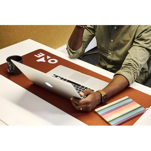 Tapis de Bureau Publicitaire Personnalisé - Impression Couleur Premium