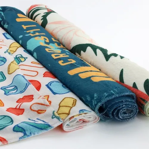 Serviette de Sport avec Poche Personnalisable par Sérigraphie