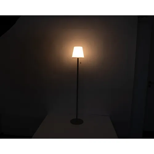 Lampe d'extérieur LED personnalisable avec changement de couleur