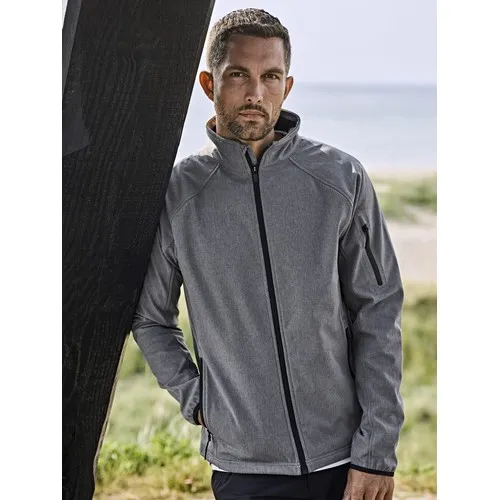 Lightweight Performance Softshell