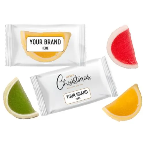 Gourmandises dans une boîte avec un arbre de Noël