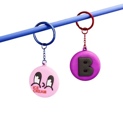 Ouvre-bouteille porte-clé PVC personnalisable avec option NFC