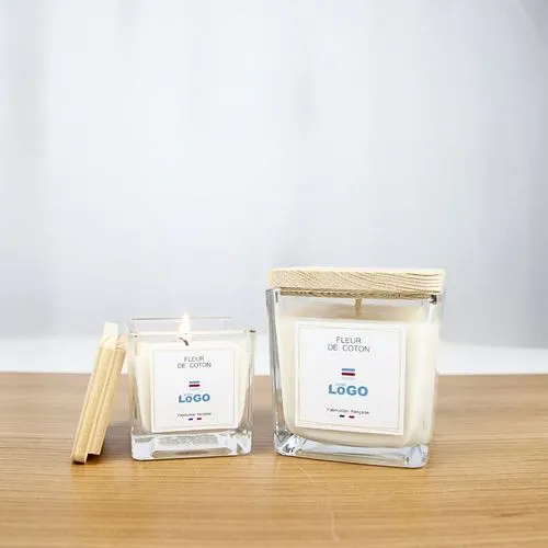 Bougie végétale GRASSE Carré 190g - Baies givrées