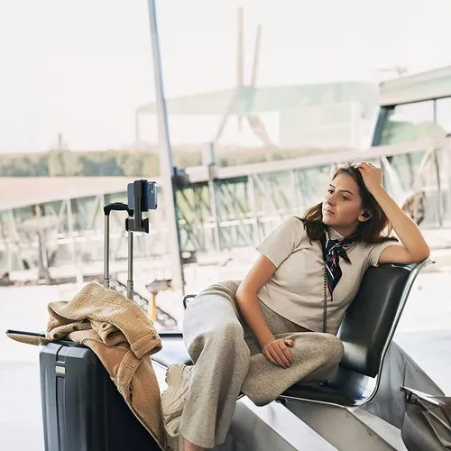 SUPPORT DE VOYAGE POUR SMARTPHONE