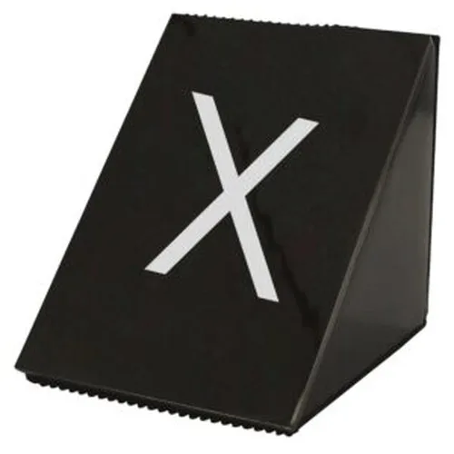 Cendrier en verre carré avec gravure laser angle métal doré ou chromé