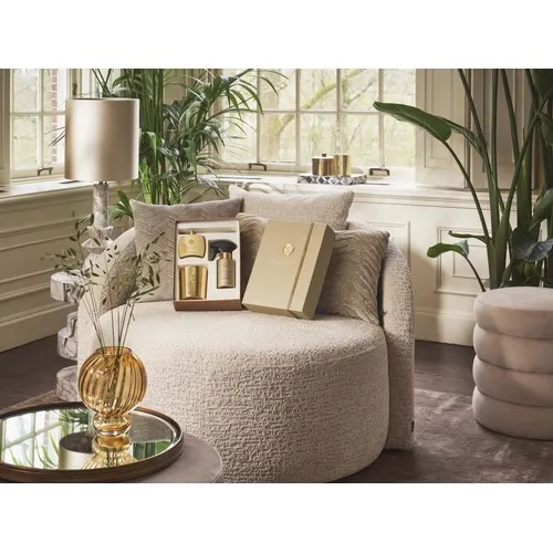 Coffret Cadeau Parfumé Sweet Jasmine - Bougie, Bâtonnets & Spray