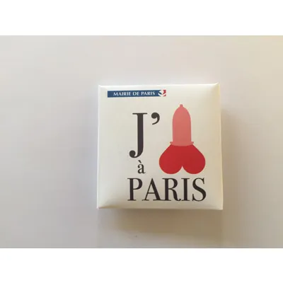 Préservatifs personnalisés en pochette cartonnée quadri