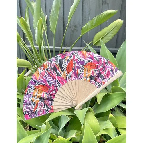 Eventail en bois 24 tiges avec impression en quadrichromie sur toute la surface