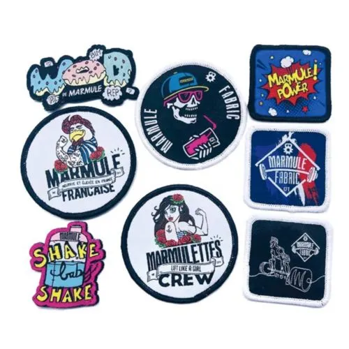 Écusson en Cuir Personnalisé - Marquage Haut de Gamme pour Textiles