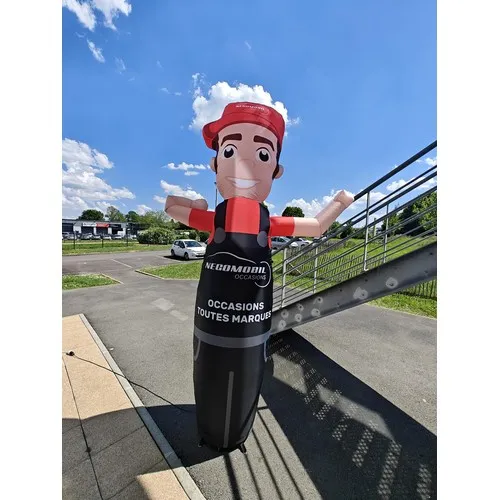 Mascotte gonflable dynamique personnalisée - Animation commerciale