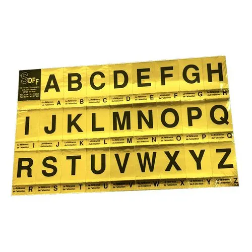 Alphabets adhésifs