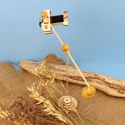 Avion Biplan Solaire