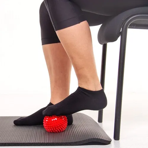 Balle de massage hérisson 90 mm/rouge (neutre)