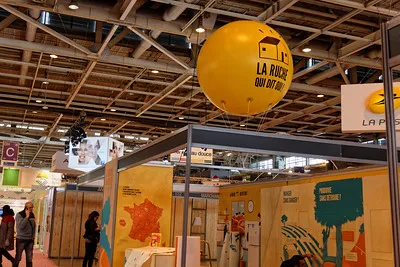 Prix d'un ballon gonflable géant pour salon