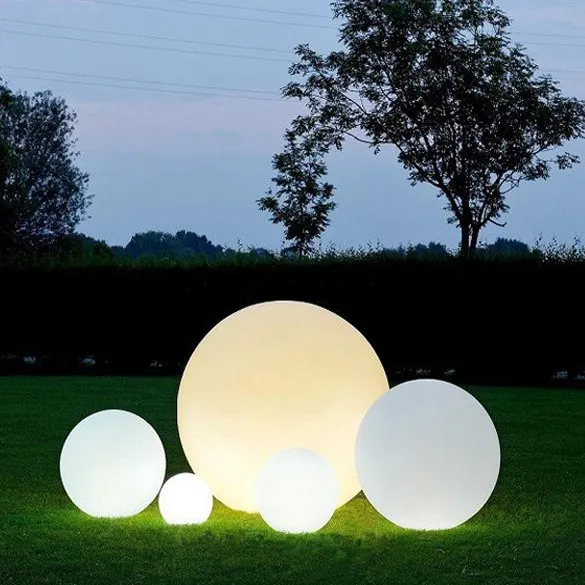 Ballons lumineux LED personnalisables pour événements