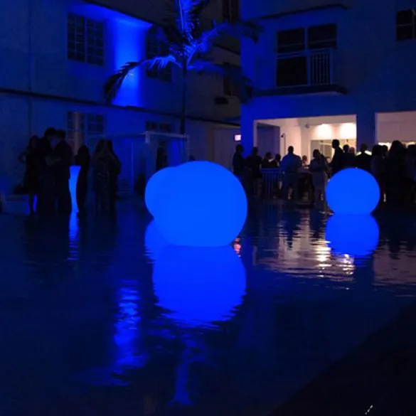 Ballons lumineux LED personnalisables pour événements