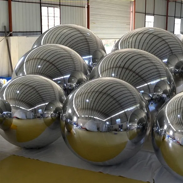 Ballon géant métallisé à effet réfléchissant