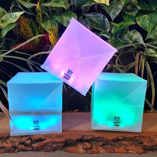 Lampe Solaire Pliable Multicolore - Cube Lumineux Personnalisable