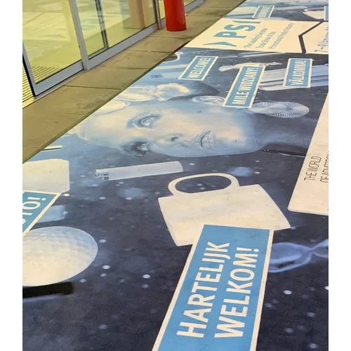 Tapis de sol personnalisé pour salons professionnels et showrooms