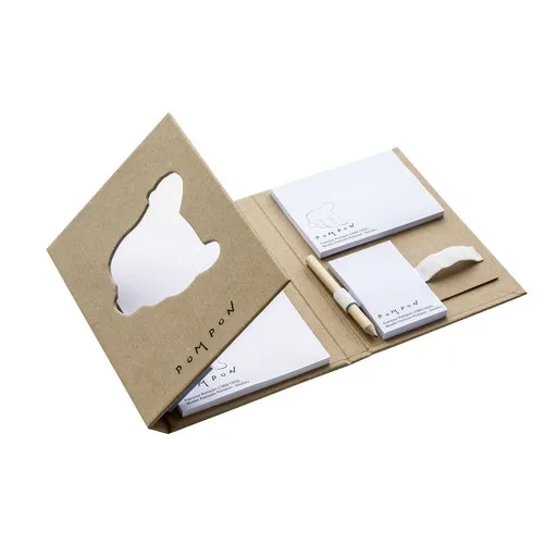 Bloc-notes écologique avec couverture en papier kraft découpé