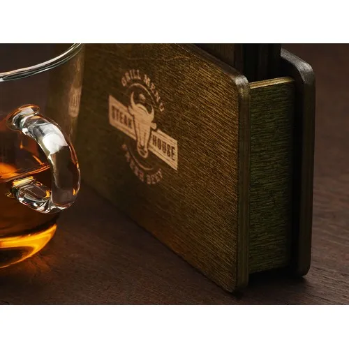 Boîte en bois avec 4 sous-verres