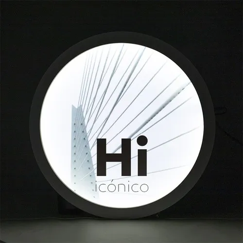 BOÎTE LUMINEUSE 65X65CM PERSONNALISABLE