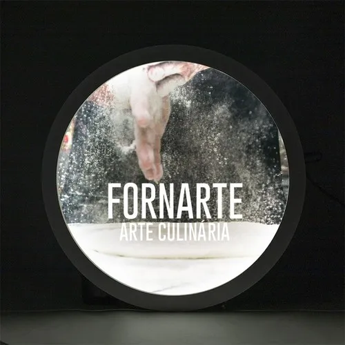 BOÎTE LUMINEUSE 65X65CM PERSONNALISABLE