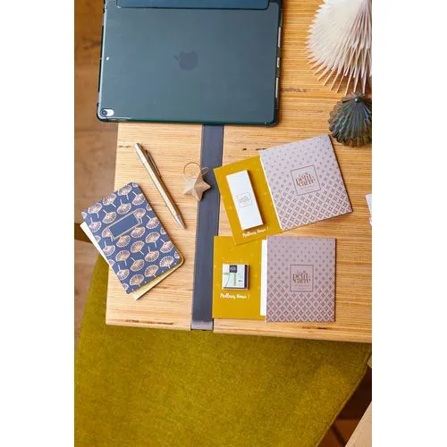 Carte de vœux personnalisée avec 2 carrés 5g chocolat noir 75%