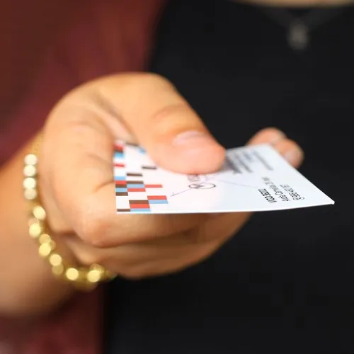 CARTES DE VISITE LAMINÉES 300GR 1 FACE PERSONNALISABLE