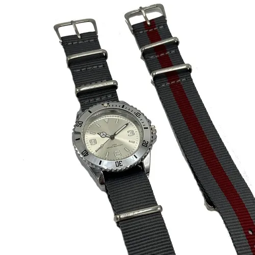 Montre Set Nato Personnalisable - Coffret 2 Bracelets Interchangeables