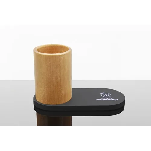 Chargeur 10W et plante dépolluante de bureau