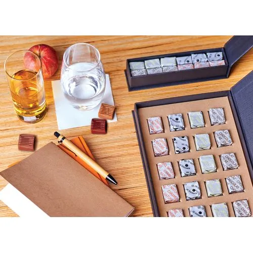 Coffret Tentation personnalisé 24 gourmandises