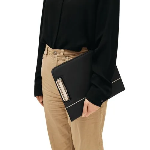 Conférencier MONTE CARLO