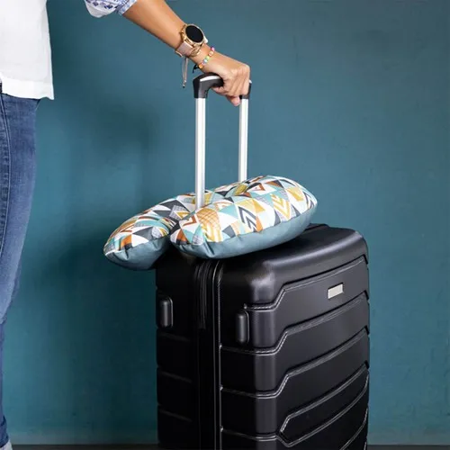 COUSSIN DE VOYAGE PERSONNALISABLE