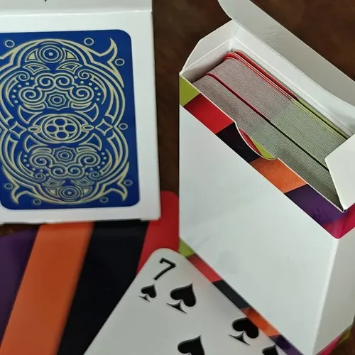 Jeu de cartes personnalisable – Tout format et tout type de jeu