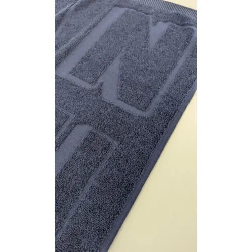 Serviette de bain jacquard sur mesure avec logo en relief 50x90cm