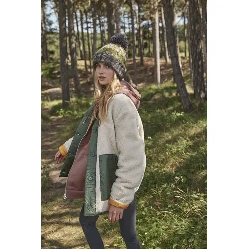 Bonnet Corkscrew à pompon