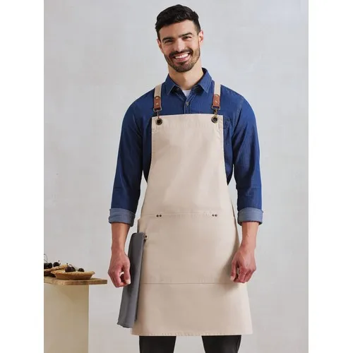 Apron with 'Clip “n” clasp' back