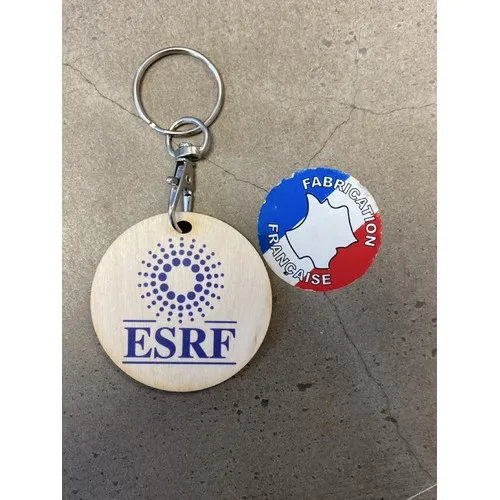 Porte-clés carré en chêne personnalisé - Fabrication française